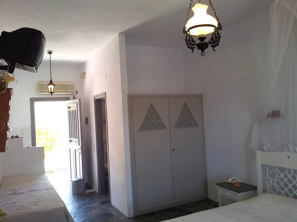 Ostria Studios Platis Gialos  Habitación foto