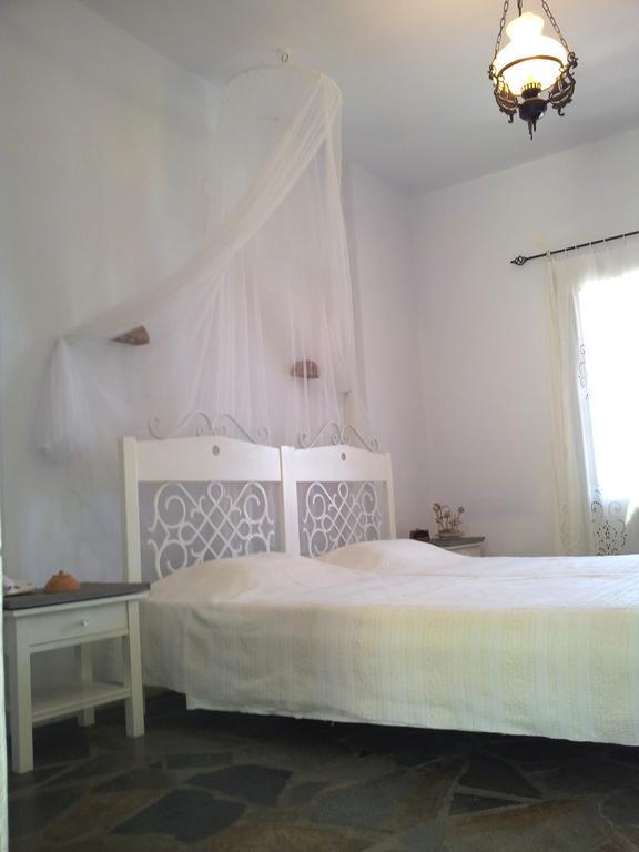 Ostria Studios Platis Gialos  Habitación foto